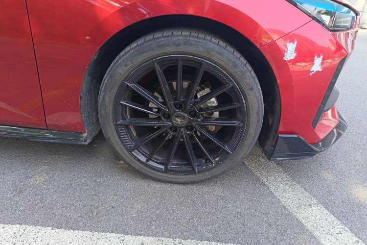 Used CHANGAN UNI-V 2022 1.5T Sport Edition
