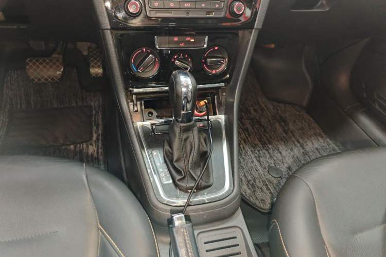 Used Volkswagen Bora 2017 1.6L Automatic Comfort Model