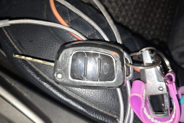 Used Hyundai Elantra (5th Generation / Langdong) 2016 1.6L Automatic Smart Version
