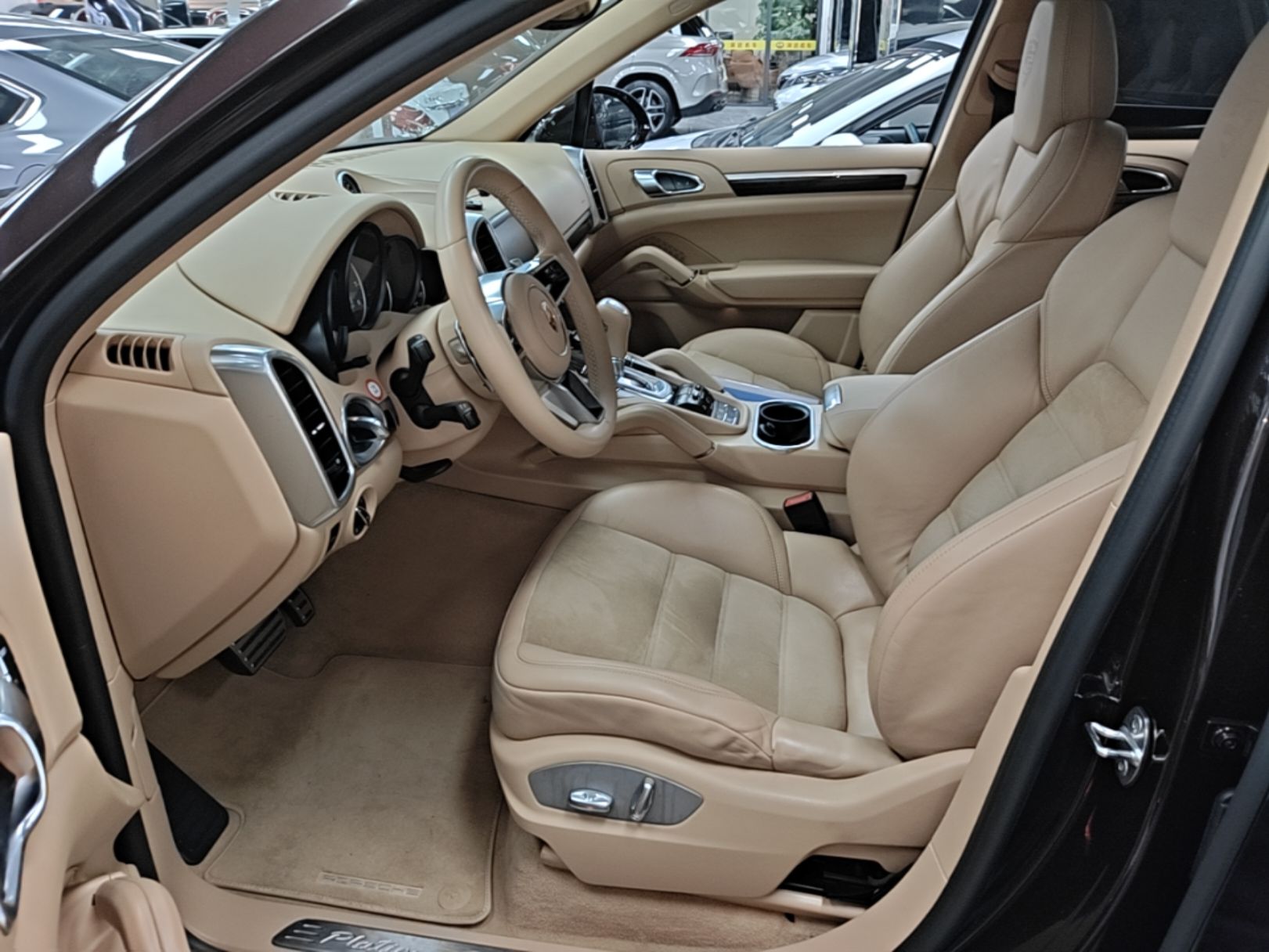 Avant de la voiture