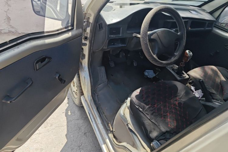 Used Wuling Zhiguang 2013 1.0L Practical Version
