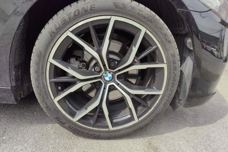 Used BMW 5 Series 2014 520i Elegant Edition Right Front Wheel Hub