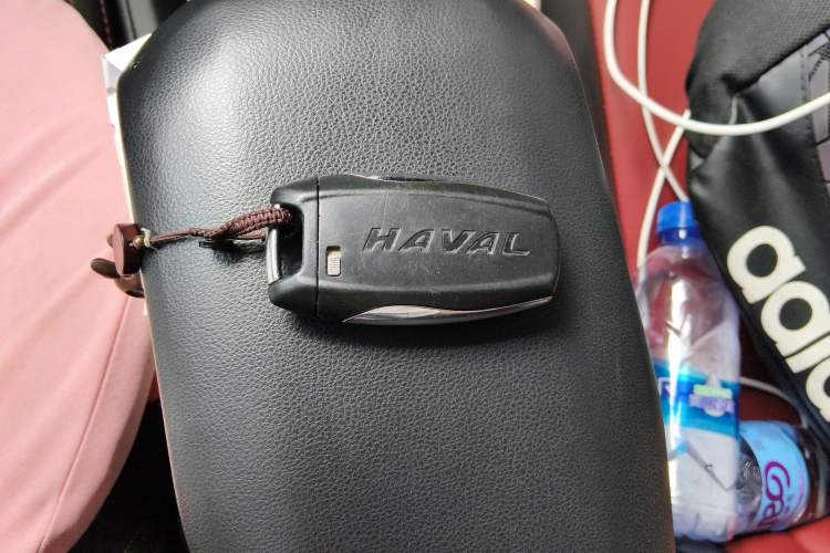 Used Haval H2s 2017 Red-Label 1.5T Dual-Clutch Elite Model
