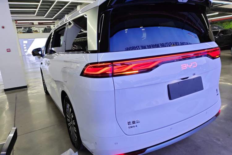 Used BYD Xia 2025 DM-i 1.5T 180km Excellence Model