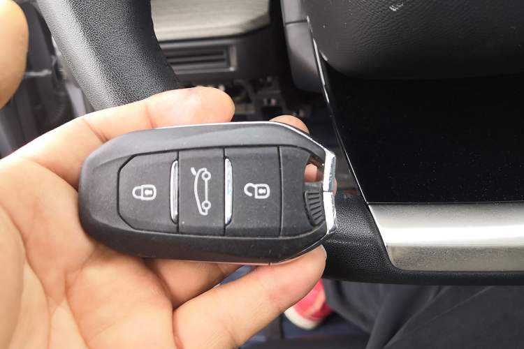 Used Citroen C5 X 2021 1.6T Enjoy the Extraordinary Interior 1