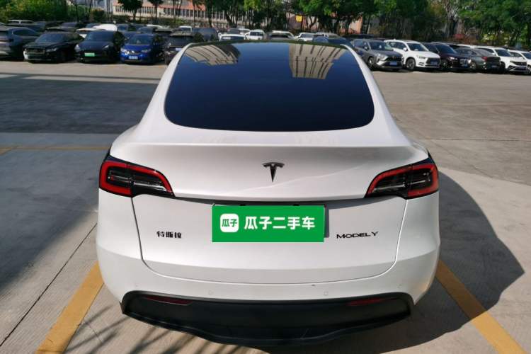 Used Tesla Model Y 2022 Rear-Wheel-Drive Version