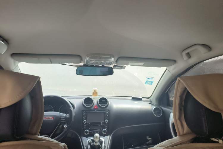 Used Haval H6 2014 Upgraded Model 1.5T Manual Two-Wheel Drive Elite Version