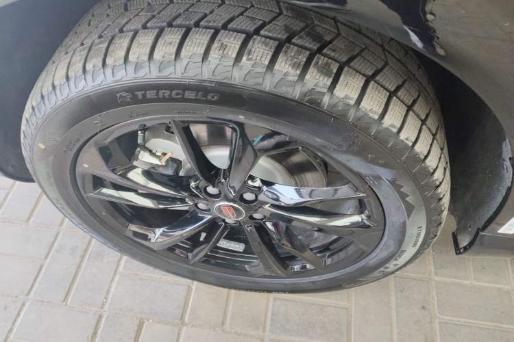 Used Hongqi HS3 PHEV 2025 Model PHEV 117km Jingwei PLUS Edition
