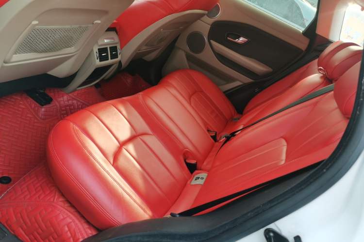 Used Land Rover Range Rover Evoque 2016 2.0T SE Smart Glow Edition
