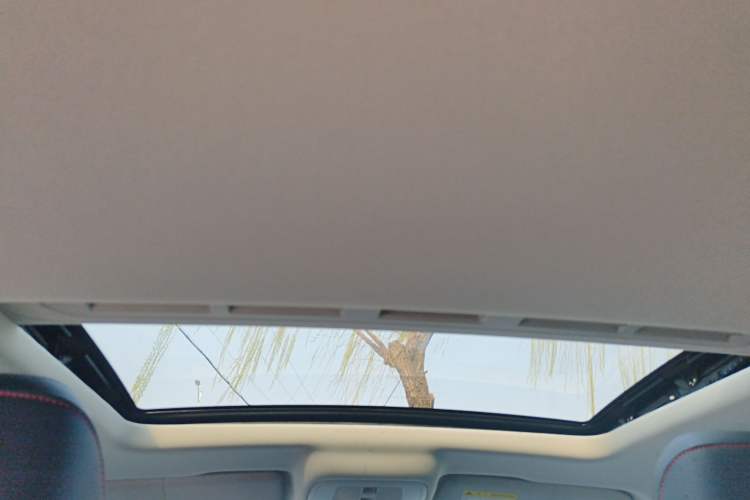 Used MG 5 2021 180 DVVT CVT Youthful Style Edition
