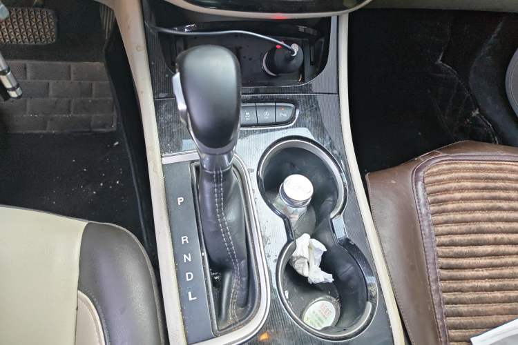 Used Buick Verano 2015 Sedan 15S Automatic Leading Model Gear Lever