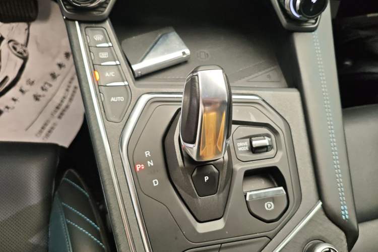 Used Lynk & Co 05 2020 2.0TD Two-Wheel Drive Shine Halo