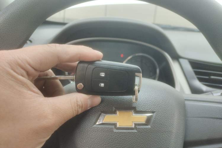 Used Chevrolet Sail 2015 Sail 3 1.3L AMT Ideal Edition
