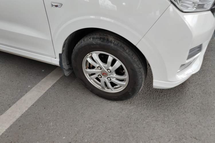 Used Wuling Hongguang 2021 1.5L Revised S Standard Version Hydraulic-Power-Assisted LAR