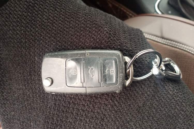 Used Volkswagen Polo 2016 1.4L Automatic Trendy Model Vehicle Key