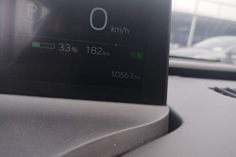 Used Toyota bZ5 2025 Model 550 PRO Odometer Close Up