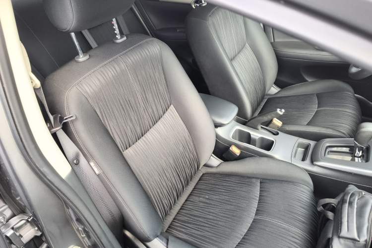 Used Nissan Sylphy 2022 Classic 1.6XE CVT Comfort Edition Right Front Seat