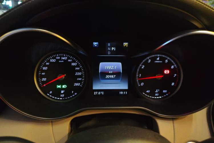 Used Mercedes-Benz C-Class 2017 Facelift C 200 L Sport Edition