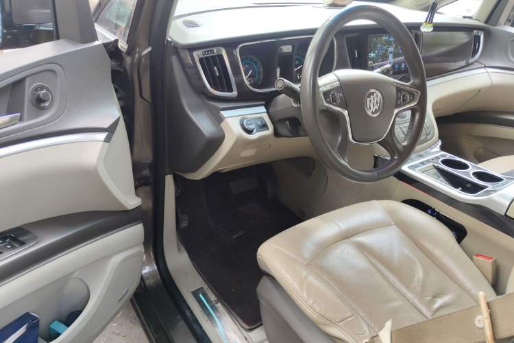 Used Buick GL8 2011 2.4L LT Luxury Business Executive Edition Driver Seat