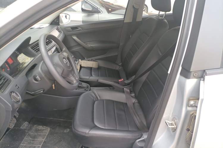 Used Volkswagen Santana 2015 1.6L Automatic Fashion Edition
