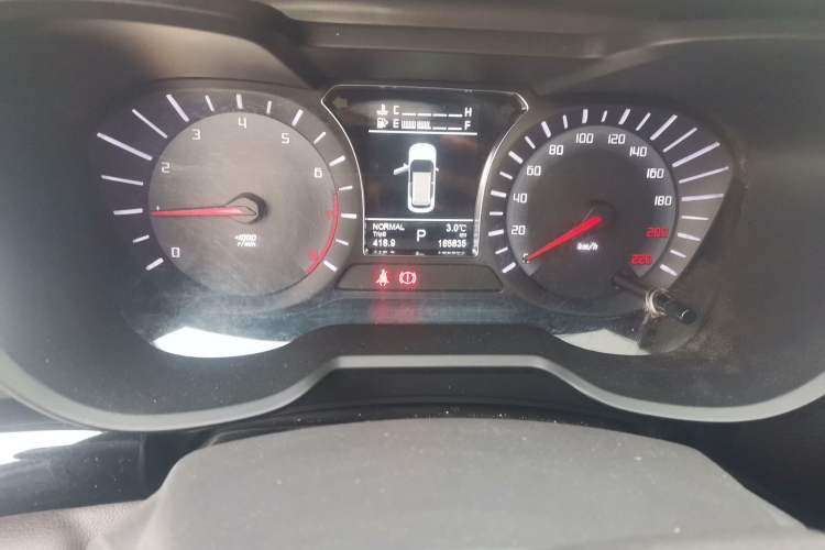 Used GAC Trumpchi GS4 2017 200T G-DCT Two-Wheel Drive Elite Edition
