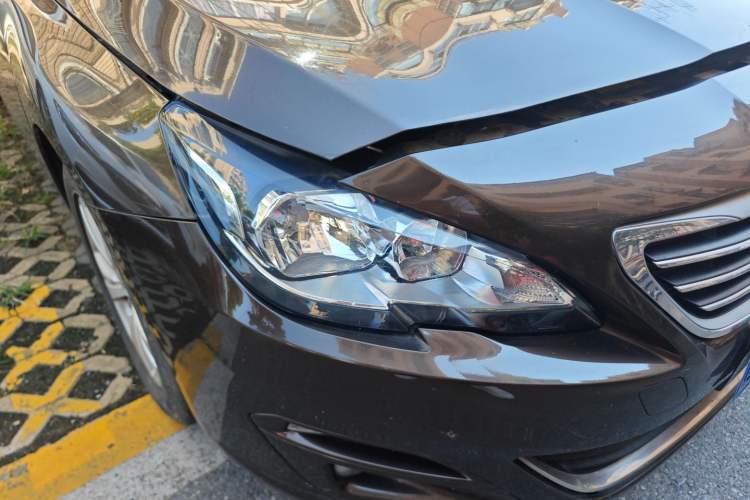 Used Peugeot 408 2014 1.8L Manual Leading Edition