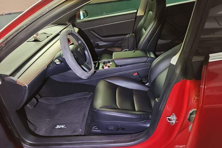 Used Tesla Model 3 2019 Standard Range Rear-Drive Upgraded Version