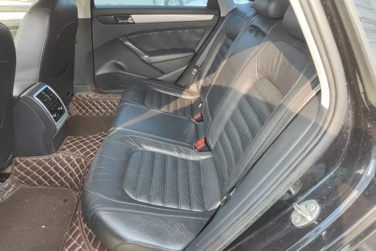 Used Volkswagen Passat 2014 1.8TSI DSG Prestige Edition
