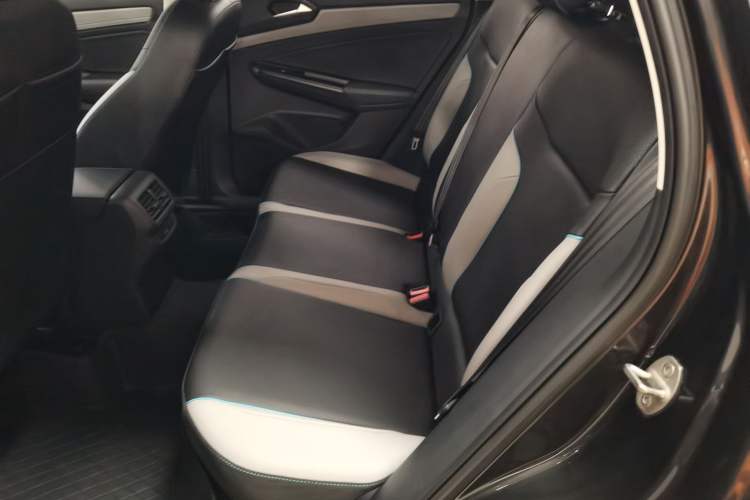 Used Jetta VS5 2023 280TSI Automatic Enjoyment Model Left Rear Seat