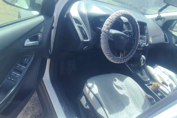 Used Ford Focus 2017 Hatchback 1.6L Automatic Fashion Edition Smart Drive Version