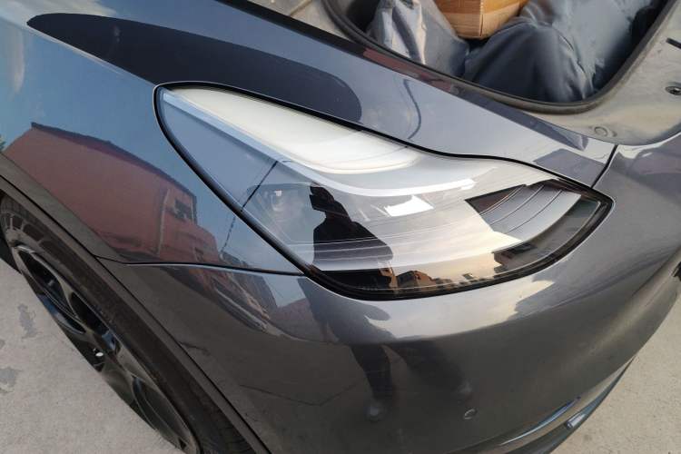 Used Tesla Model Y 2022 Rear-Wheel-Drive Version Right Front Headlight