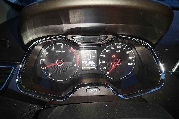 Used Baojun 310W 2017 1.5L Manual Fashion Model China V