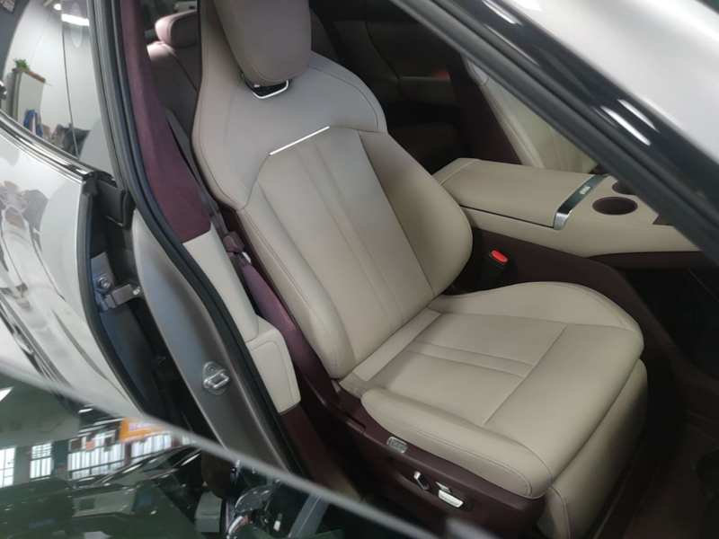 Used Xiaomi Auto YU7 2025 Ultra-Long Range High-Performance All-Wheel-Drive Max Edition — 24