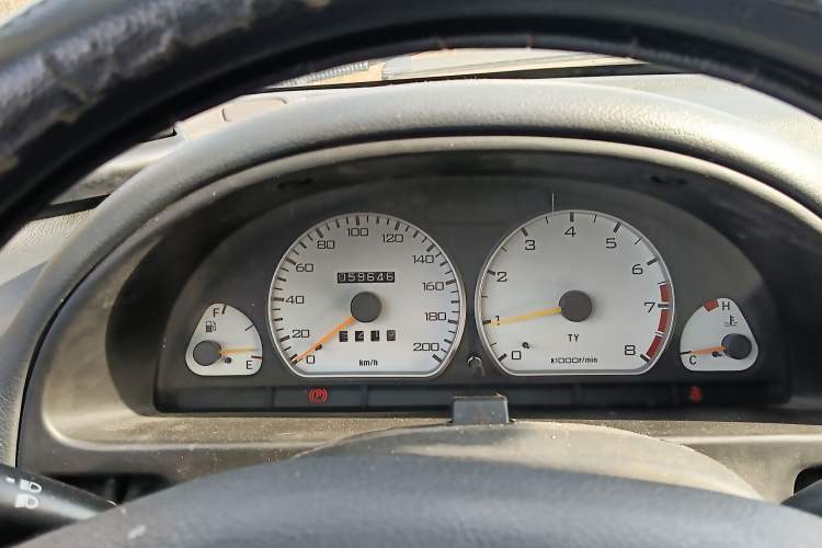 Used Suzuki Lingyang 2012 1.3L Base Version
