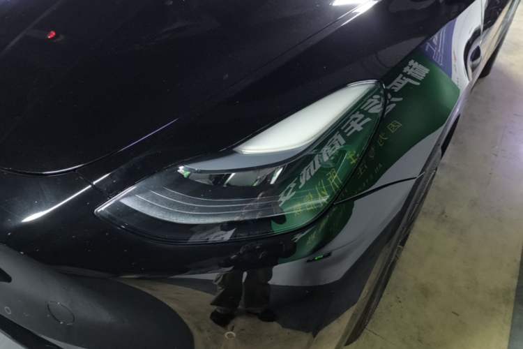 Used Tesla Model Y 2023 Rear-Wheel-Drive Version
