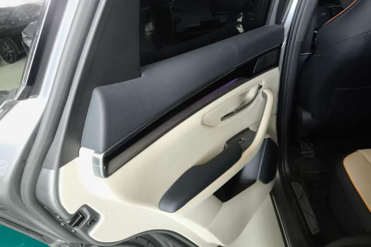 Used BYD Song PLUS New Energy 2023 Champion Edition EV 520KM Flagship Model