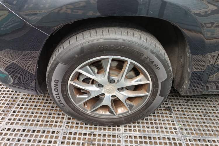 Used BYD Song 2018 1.5TID Automatic Smart Connect Prestige Model
