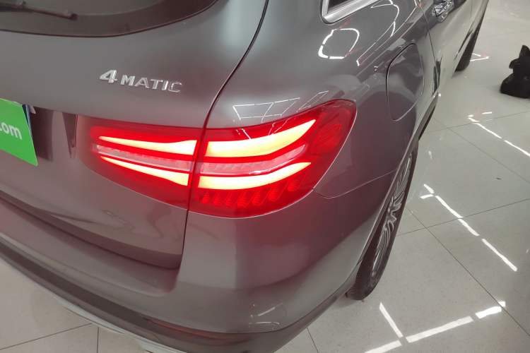 Used Mercedes-Benz GLC 2016 GLC 260 4MATIC Dynamic Edition