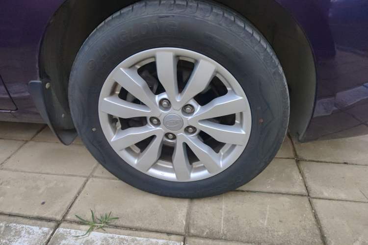 Used Kia Carens 2007 2.0L 5-Seater Comfort Edition