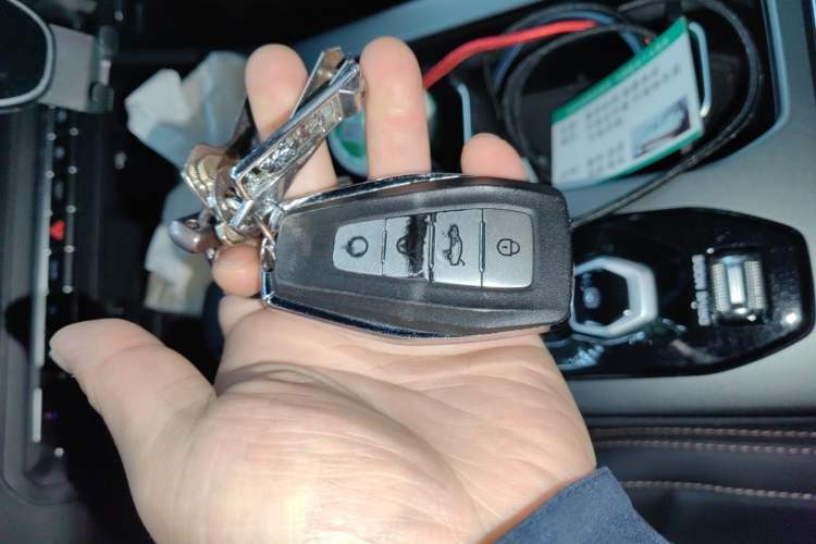 Used Geely Auto Haoyue L 2023 2.0T DCT Prestige Edition
