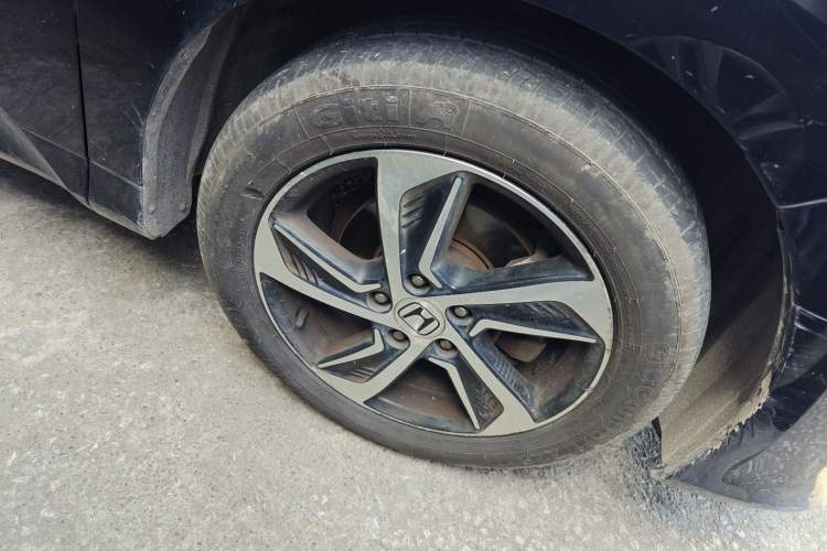 Used Honda Odyssey 2017 2.4L Smart Edition Right Front Wheel Hub