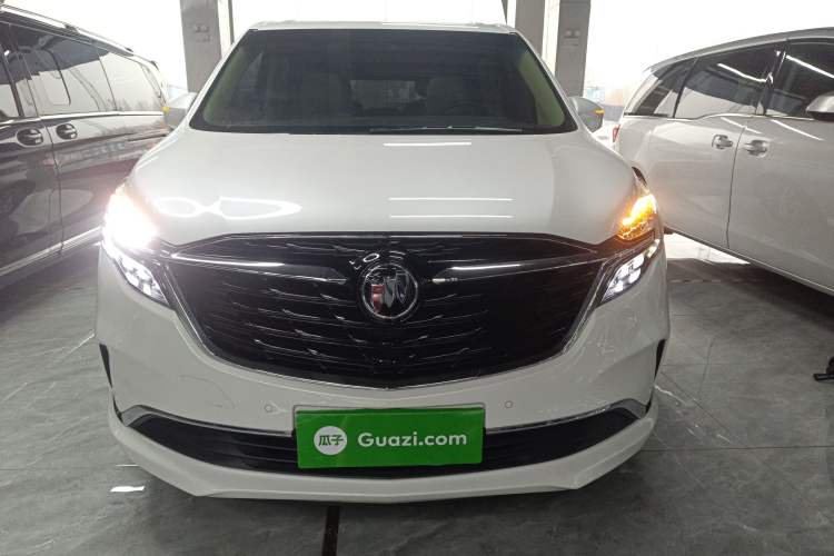 Used Buick GL8 2022 ES Landtrek 653T Luxury Edition