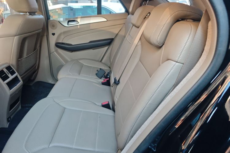 Used Mercedes-Benz M-Class 2015 ML 320 4MATIC
