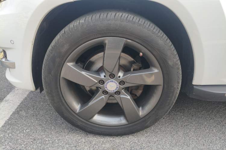 Used Mercedes-Benz GLK-Class 2013 Facelift GLK 300 4MATIC Fashion Edition