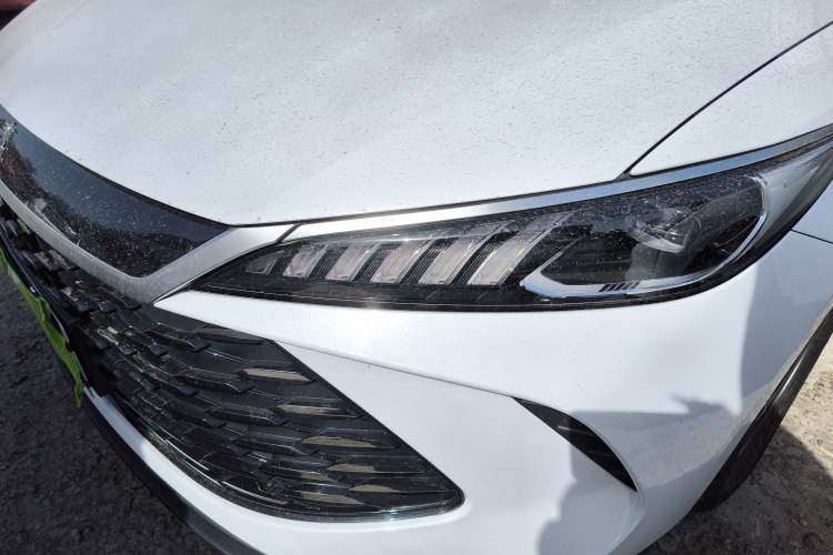 Used BYD Qin PLUS 2025 DM-i Smart Drive 55KM Leading Model
