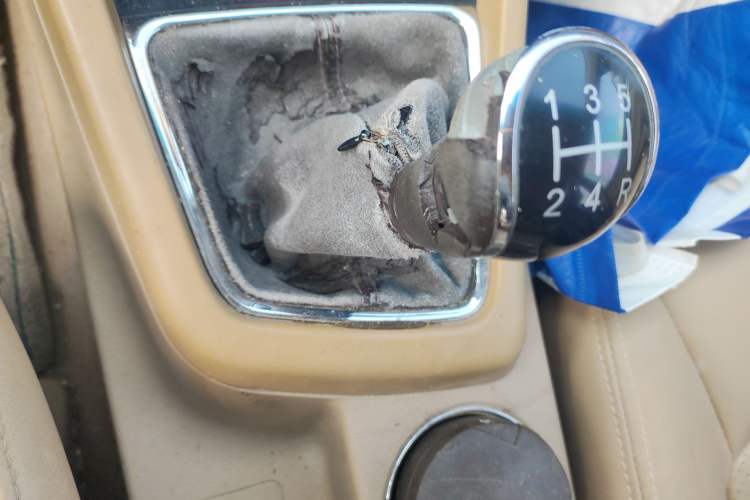 Used Baojun 730 2014 1.5L manual Comfort ESP version 7 seats
