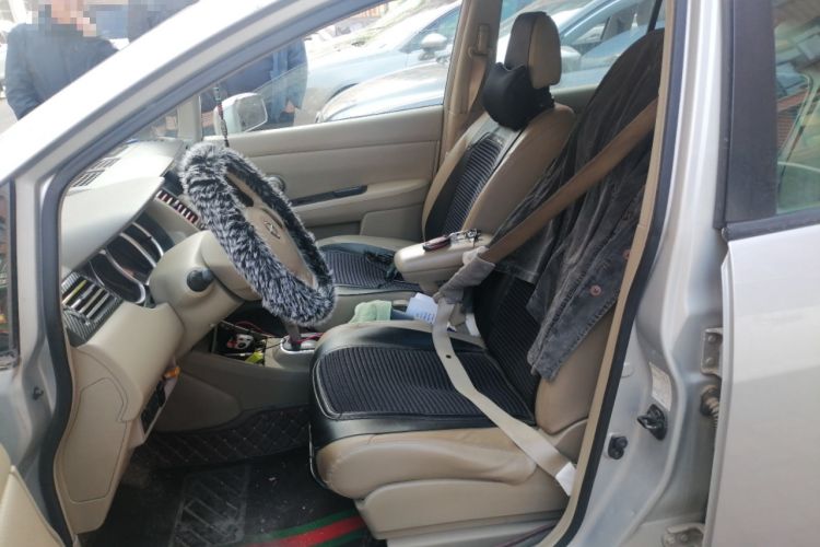 Used Nissan Tiida 2008 1.6L Automatic Smart Version Left Front Seat