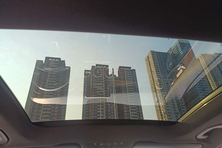 Used Mercedes-Benz GLC 2016 GLC 300 4MATIC Dynamic Model Headliner