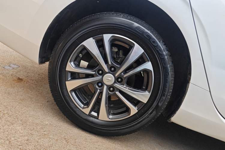 Used CHANGAN Eado 2020 PLUS Blue Whale NE 1.4T GDI DCT Prestige Model
