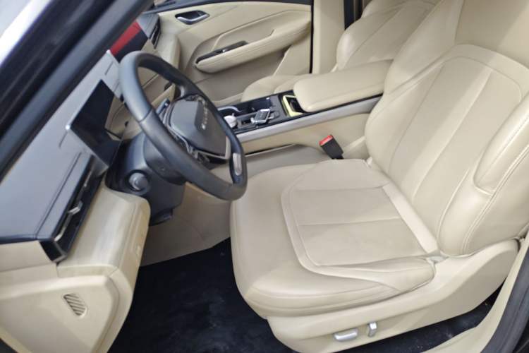 Used Wuling Xingguang 2023 150 Advanced Edition
